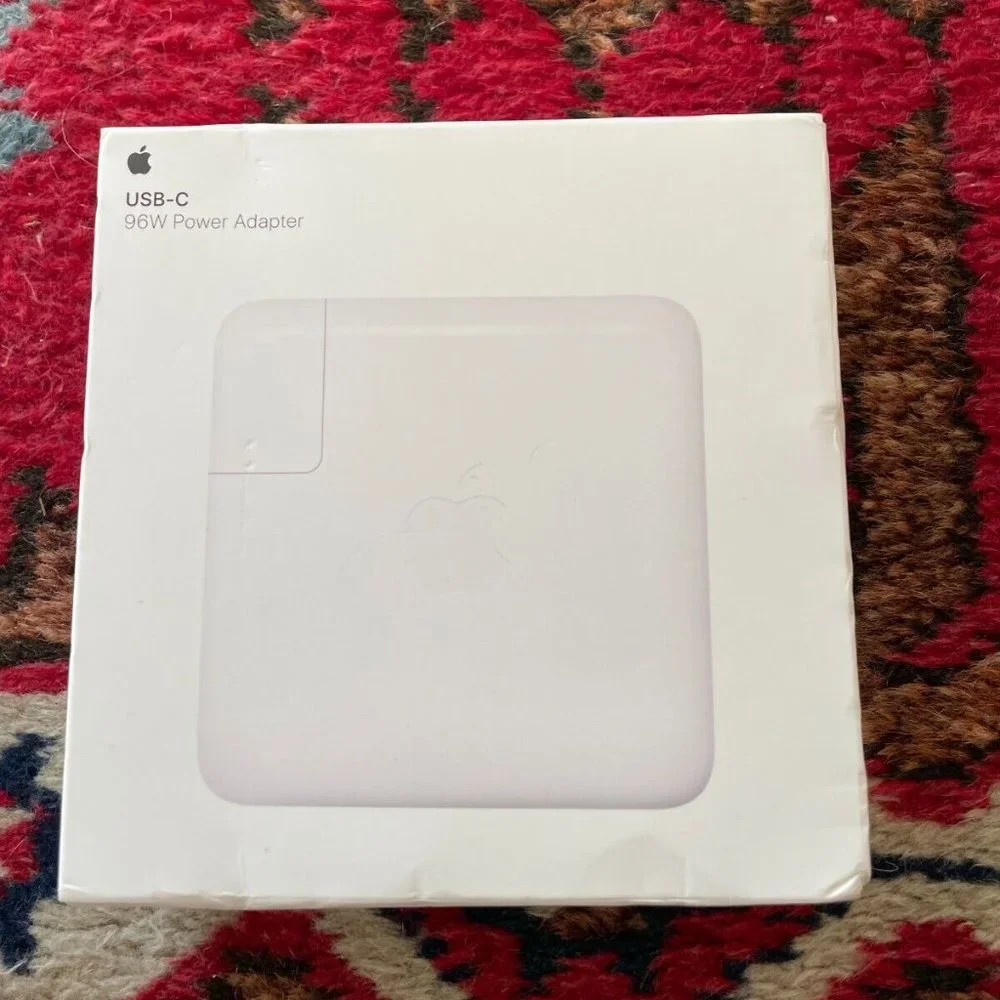NWT Apple 96W USB-C Power Adapter - MX0J2AM/A - GENUINE & BRAND NEW IN BOX